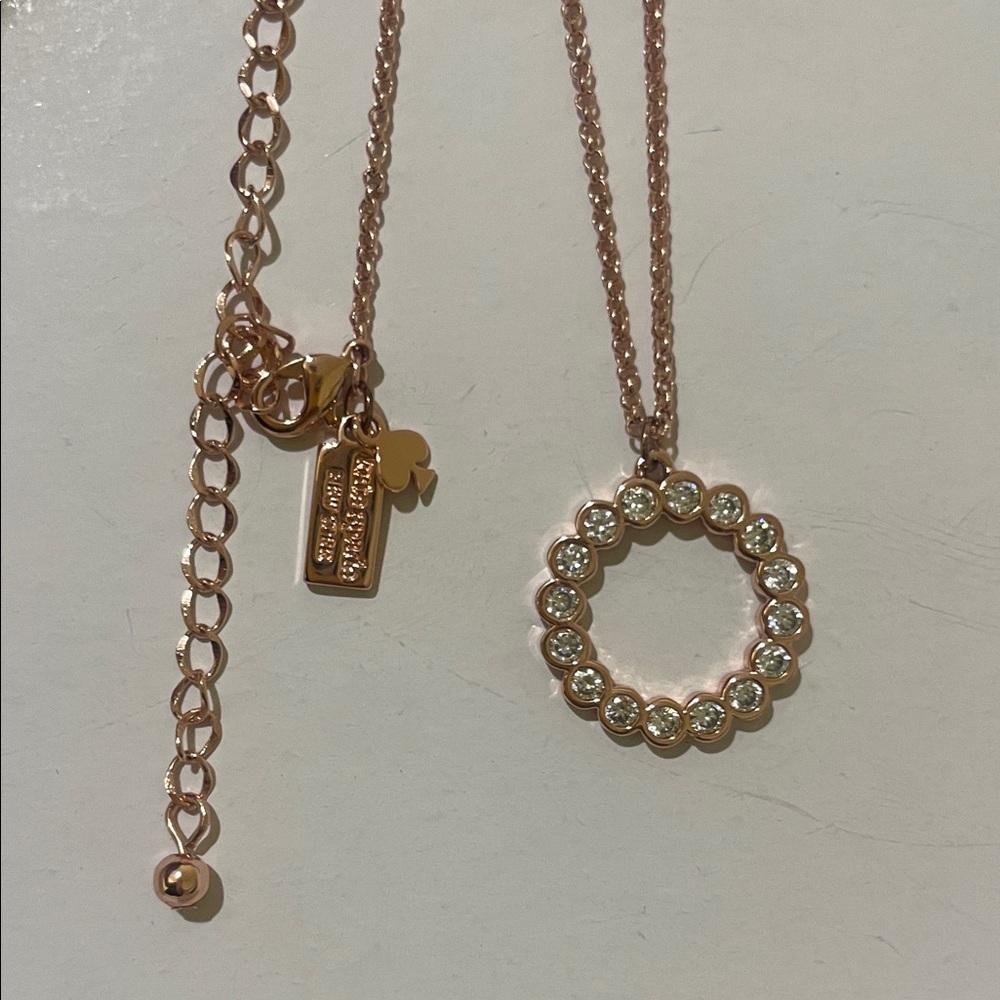 Kate Spade Necklace Gold Rose 🌹 Kate spade jewelry designer Necklace for Women’s - Picture 3 of 3